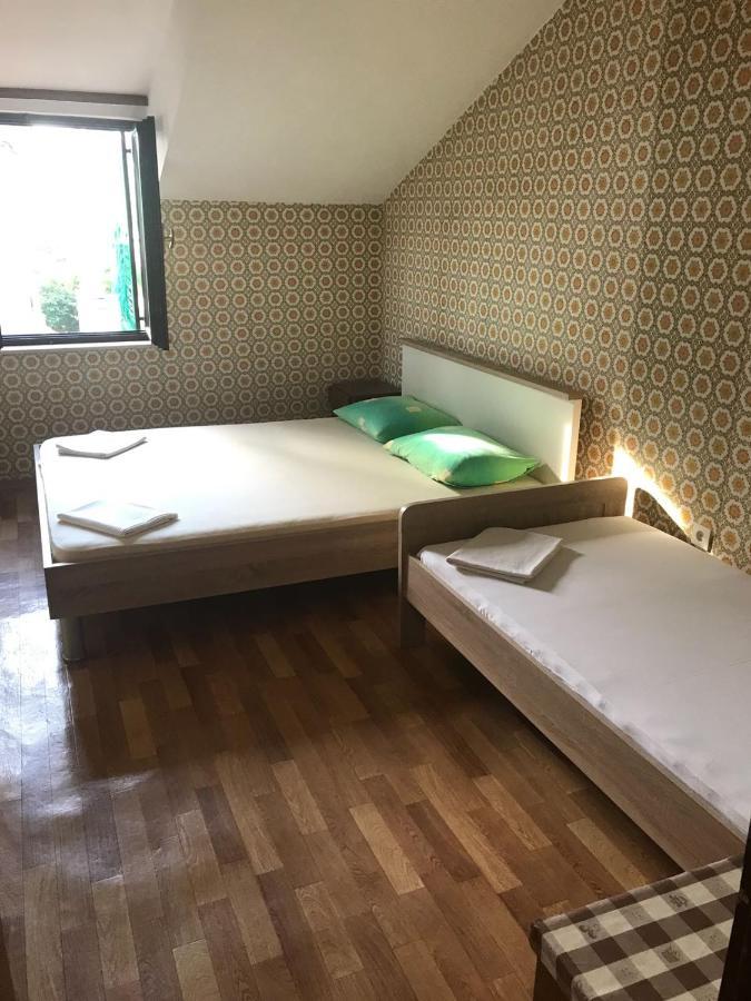 Big 4-Bedroom Apartment Perica, 珀德垂那 外观 照片