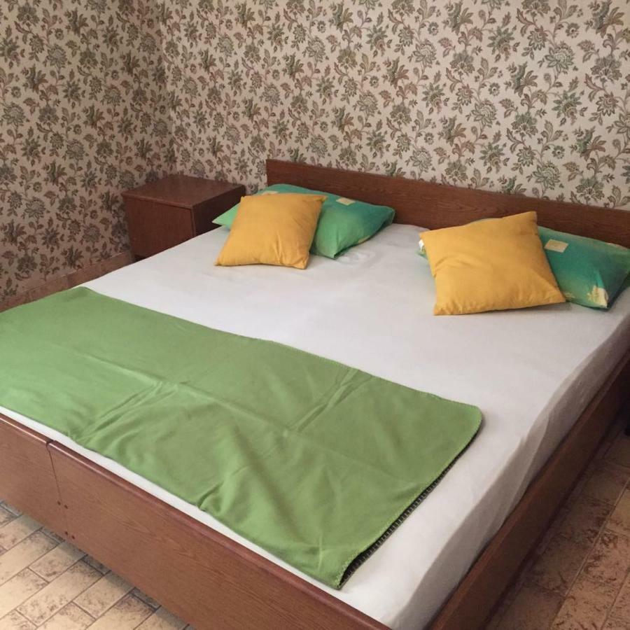 Big 4-Bedroom Apartment Perica, 珀德垂那 外观 照片